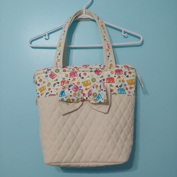 NaRaYa Quilted Shopper Tote - Picture 1 of 11